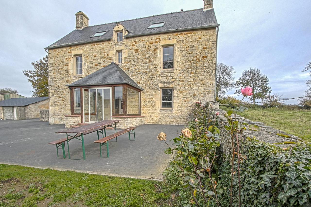 Ferme De La Bertiniere Villa Lingevres ภายนอก รูปภาพ